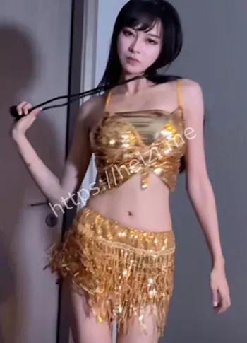 暴露着装直播
