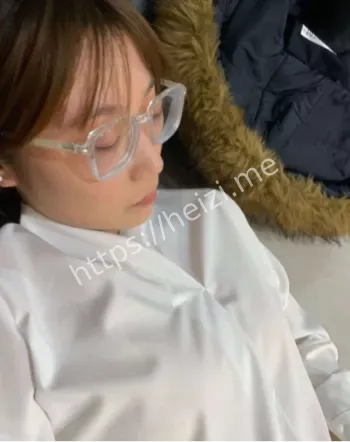 刘雯