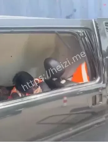 两名司机被警方控制调查