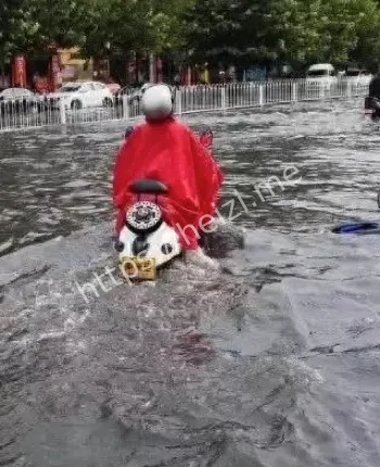 河南破纪录降雨