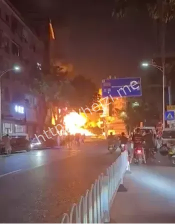 广州白云区货车起火事件