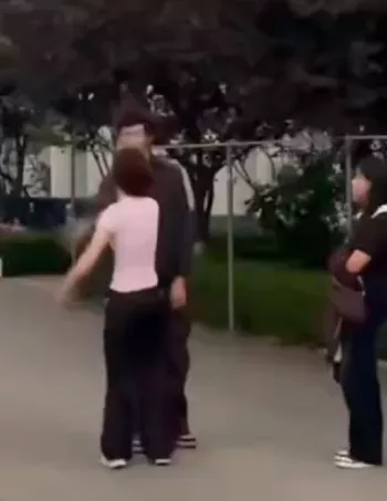 张宇泽脚踏两只船打人视频