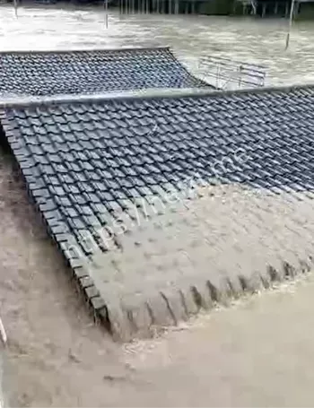 秋季洪灾