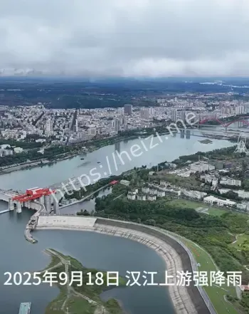 秋季洪灾