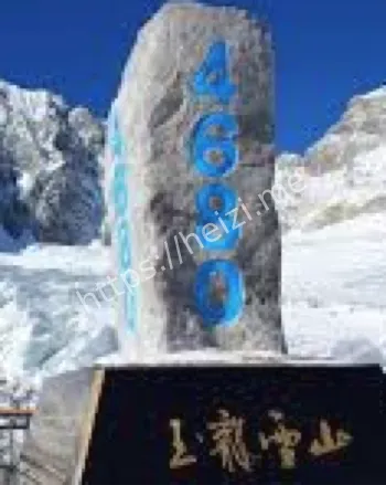 云南旅游吸烟乱象曝光