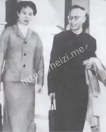 武昌起义50年后国宴敬酒