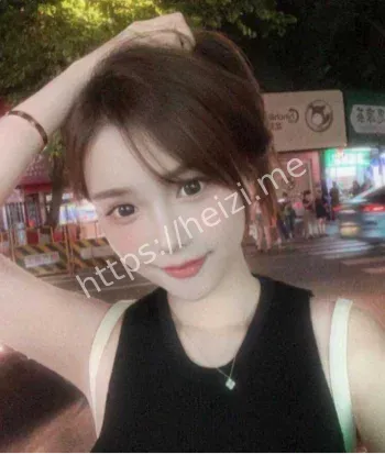 汕头大学女生酒店黑丝照曝光