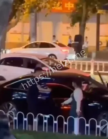 车内竟是老公和情妇