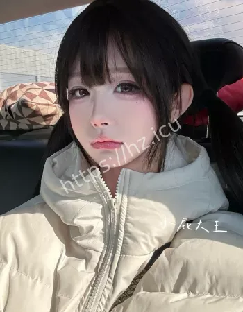 高颜值反差网红