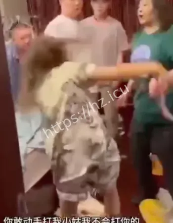 被老婆堵床