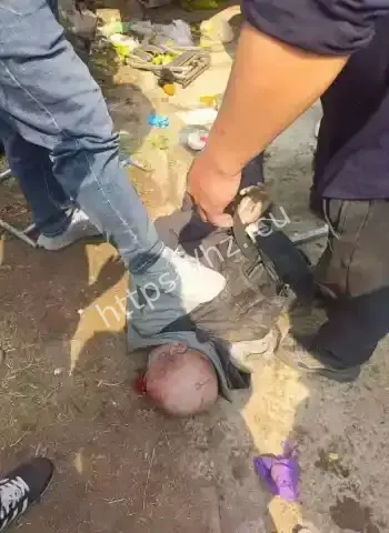 报复社会冲撞人群