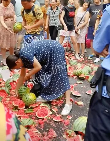 大闹西瓜摊