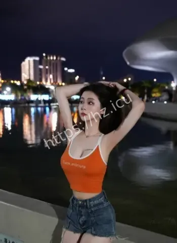 清纯高傲实则金主专属玩物