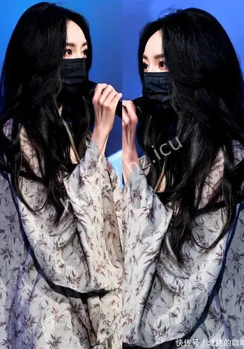 杨幂穿浅色古气场在线