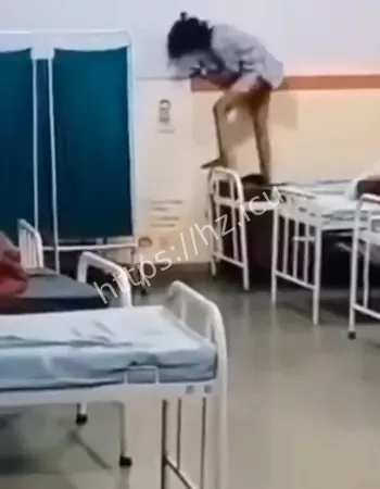 发怪声狂吼