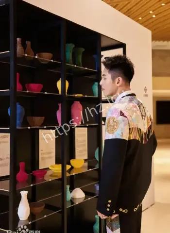 石昌佳