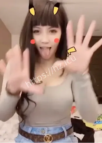 湾湾私拍曝光