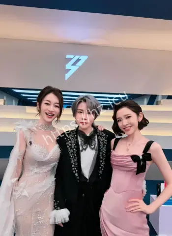 知名女演员