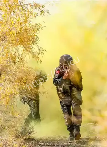 40名干警集体遇险