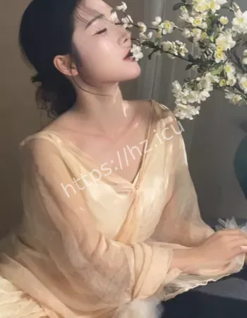 清纯歌唱家